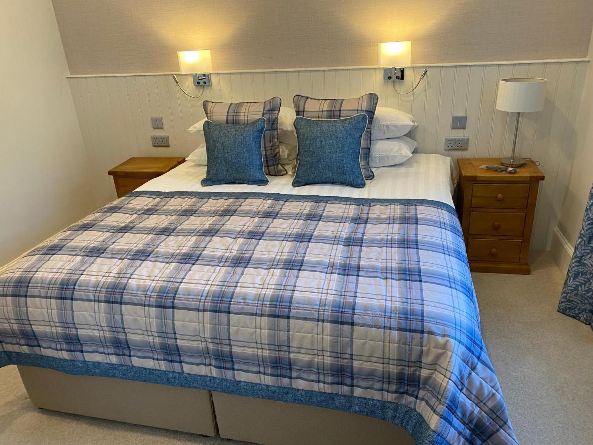 Adrian'S Guest House Inverness Esterno foto