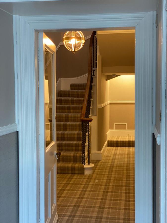 Adrian'S Guest House Inverness Esterno foto